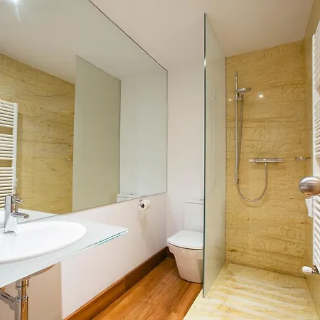 Alderdi Eder By People Apartment