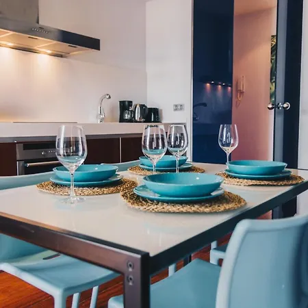 Alderdi Eder By People Apartment *