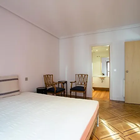 Alderdi Eder By People アパート