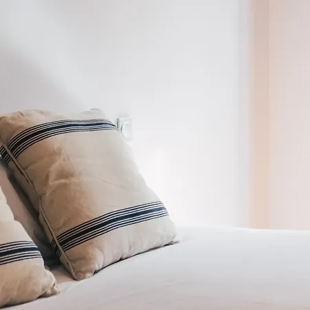 Alderdi Eder By People サン・セバスティアン