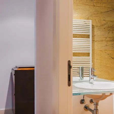 Alderdi Eder By People アパート